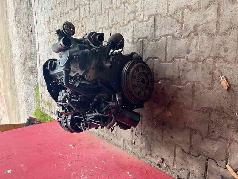 Motor 1,9TDI 81 KW VW passat typ AFN kompletní - foto 2