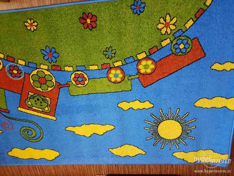 Dětský koberec (podložka na hraní) - foto 1