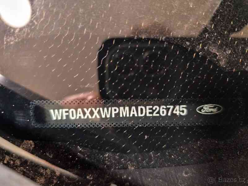 Ford Kuga 1,6 Titanium - foto 6