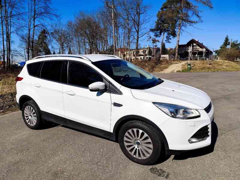 Ford Kuga 1,6 Titanium - foto 2