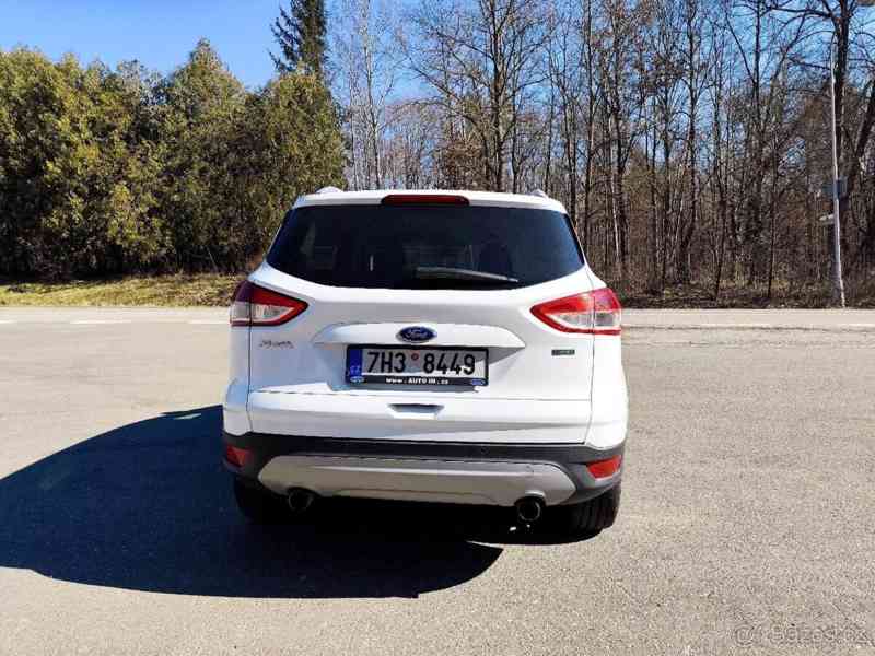 Ford Kuga 1,6 Titanium - foto 3