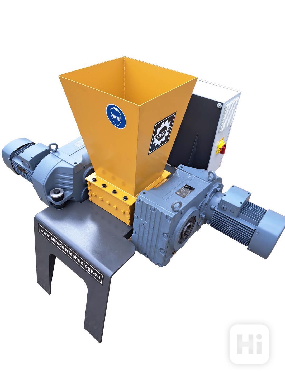 DRVIČ/DRTIČ dreva, lamina, odpadu ve truhlářské dílně - foto 1