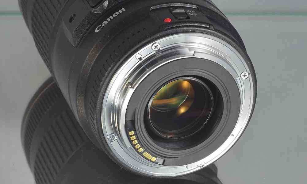 Canon EF 70-300mm F/4-5.6 IS USM **F.F. *UV FILTR - foto 5