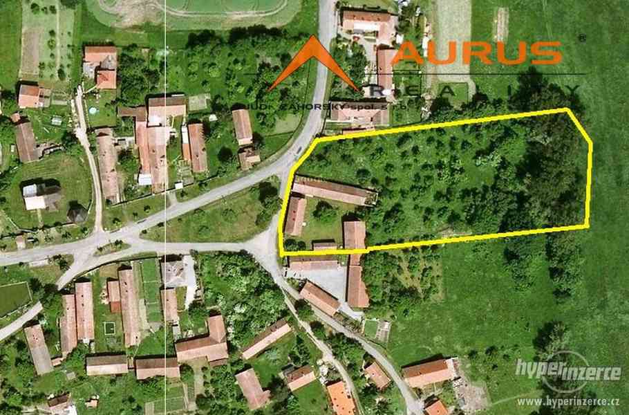 Prodej uzavřeného hospodářského dvora - foto 16