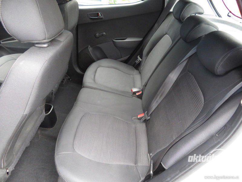 Hyundai i10 1.0, benzín, RV 2016 - foto 9