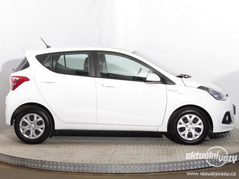 Hyundai i10 1.0, benzín, RV 2016 - foto 14