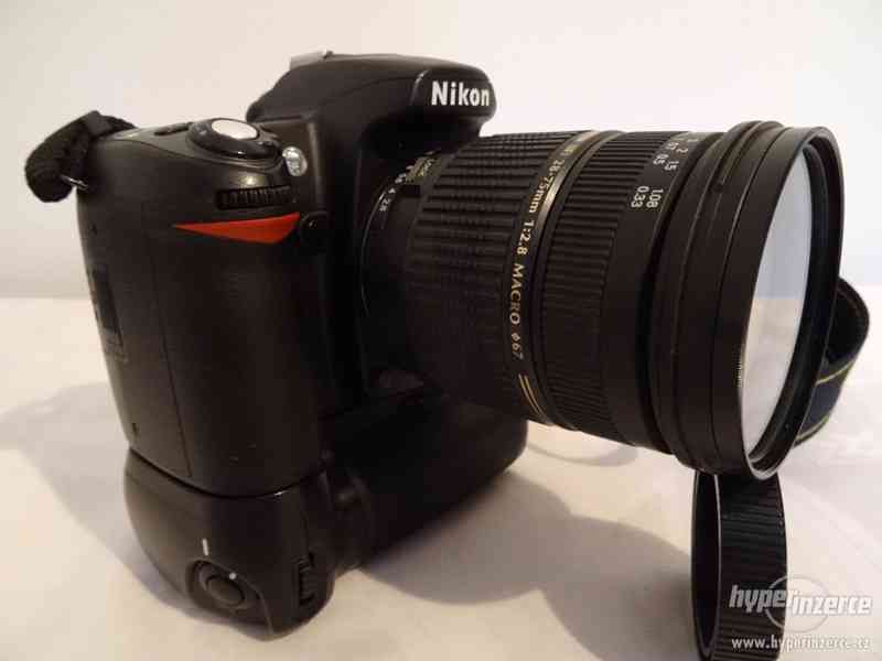 Foto sestava Nikon D80 + blesk + objektivy + příslušenství - foto 3