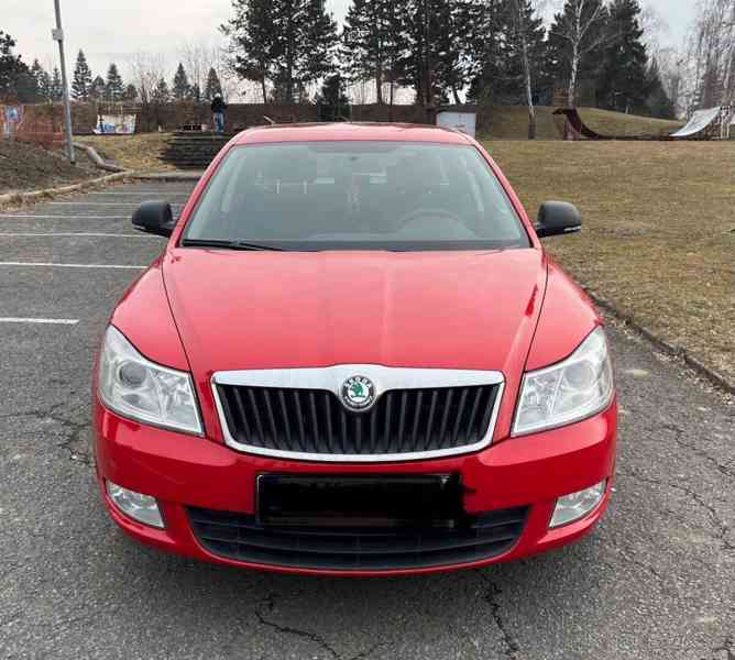 Škoda Octavia - foto 8