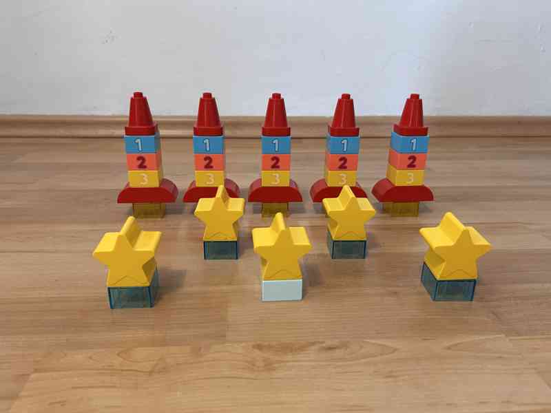 LEGO DUPLO (vrátane sady Máša a Medveď) - foto 9