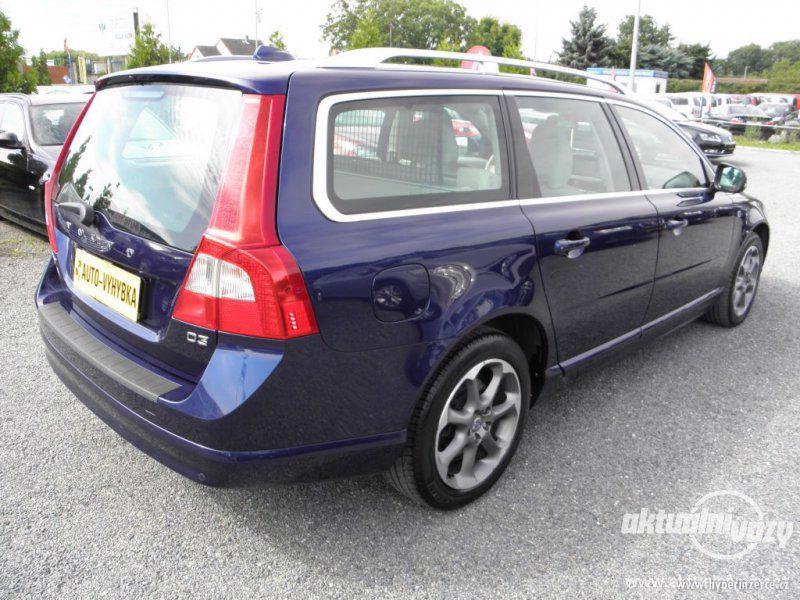 Volvo V70 2.0, nafta,  2013, navigace, kůže - foto 23