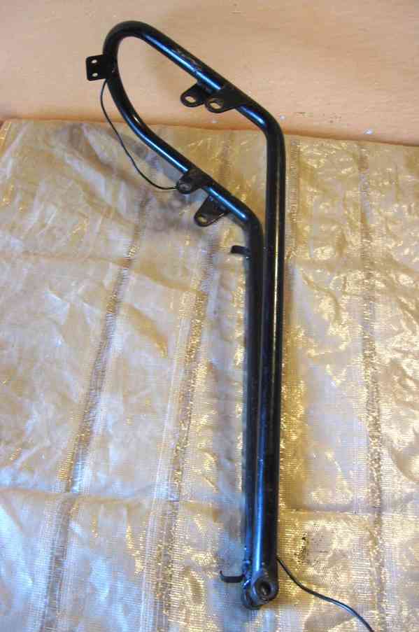 na mustang pionýr díly ,helma - foto 14