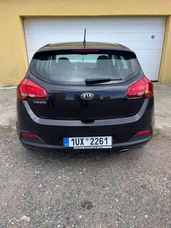 Kia Ceed 1,6 crdi 94kW - foto 6