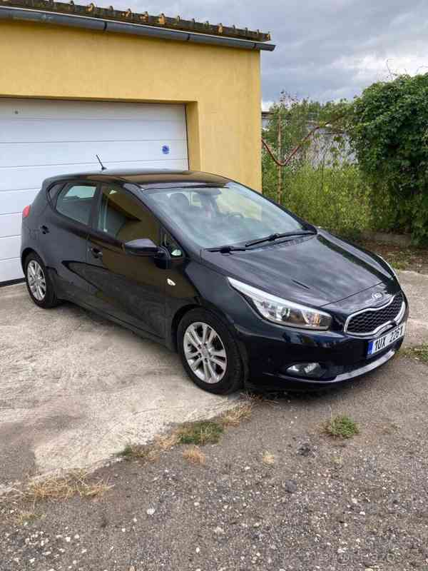Kia Ceed 1,6 crdi 94kW - foto 4