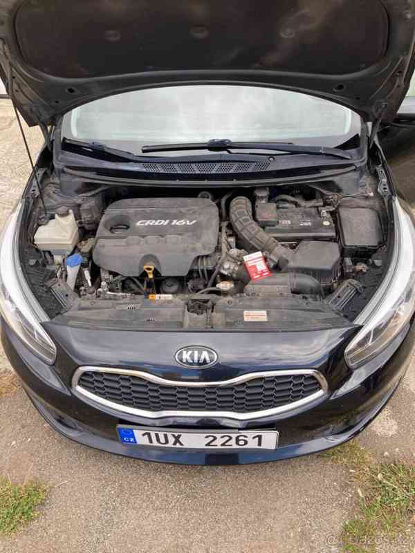 Kia Ceed 1,6 crdi 94kW - foto 3