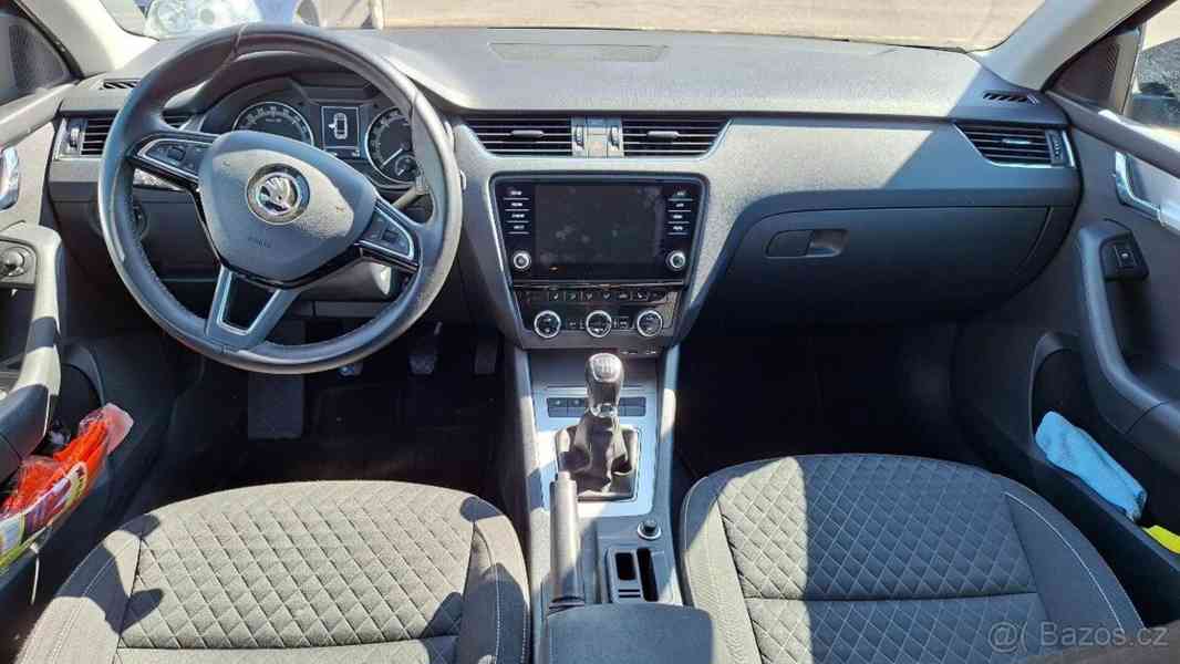 Škoda Octavia 2,0   III TDI 110KW - foto 7