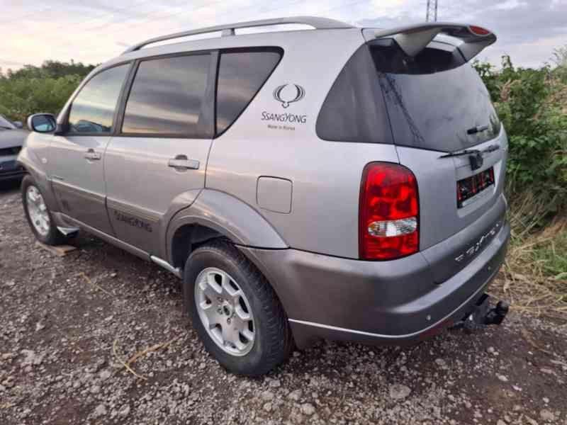 Ssangyong Rexton 2.7 - foto 1