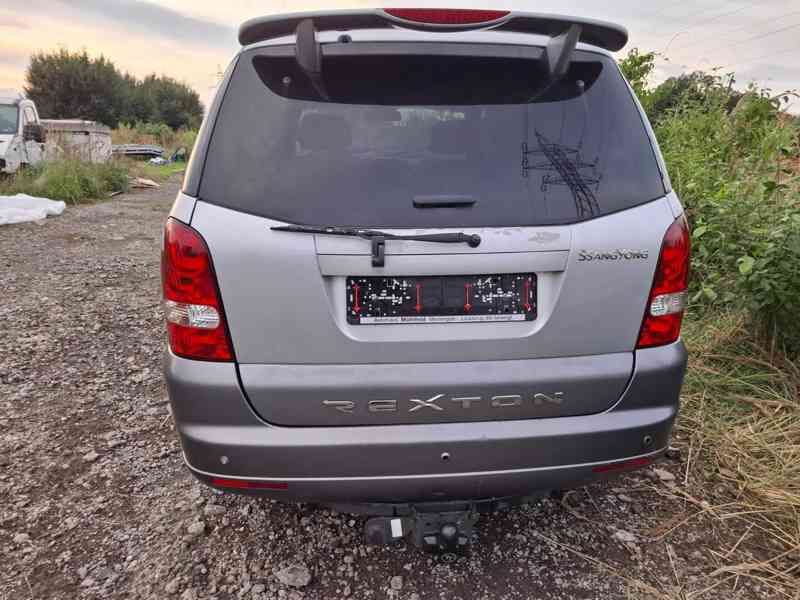 Ssangyong Rexton 2.7 - foto 10