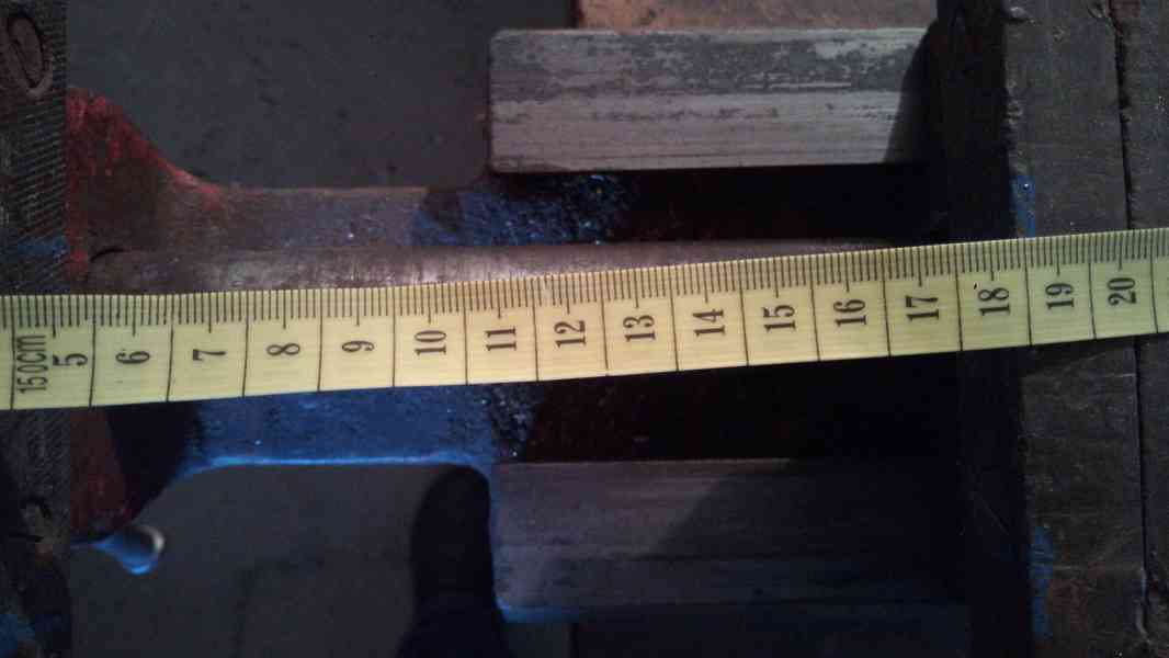 Prodám robustní zámečnický svěrák - foto 5