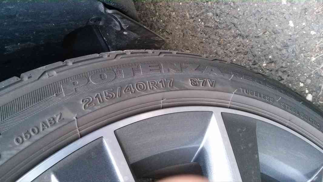 4x letní pneu Bridgestone Potenza 215/40 R17 87V