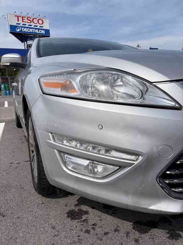 Ford Mondeo 1,6   118 kW (2013) 120 000 km - foto 17