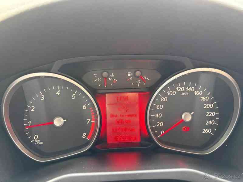 Ford Mondeo 1,6   118 kW (2013) 120 000 km - foto 20