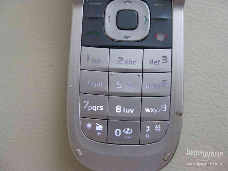 Nokia 2760 - "véčkové" mobilní telefony - foto 6