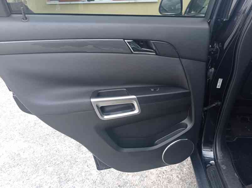Opel Antara 2.2 CDTi 120kW/4x4/Výhřev - foto 12