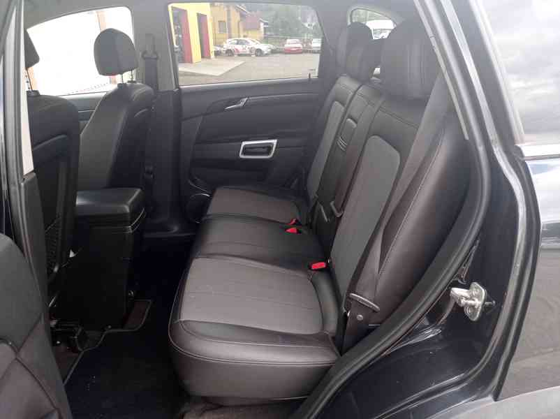 Opel Antara 2.2 CDTi 120kW/4x4/Výhřev - foto 13