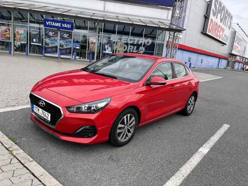Hyundai I30 Fastback	 - foto 1