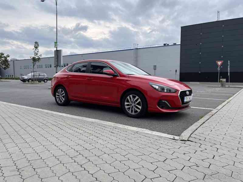 Hyundai I30 Fastback	 - foto 2