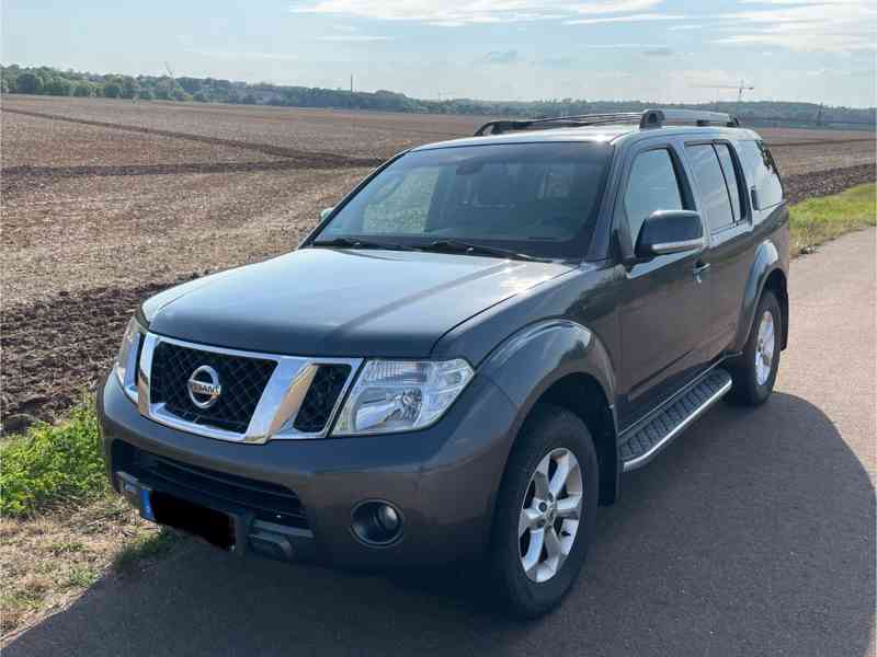 Nissan Pathfinder 2.5 dCi LE 140kw - foto 5