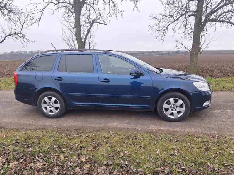 Škoda Octavia 1,6   2 2013, TDI 77KW - foto 4