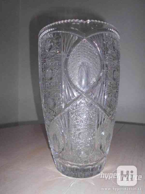 Broušená váza - foto 2