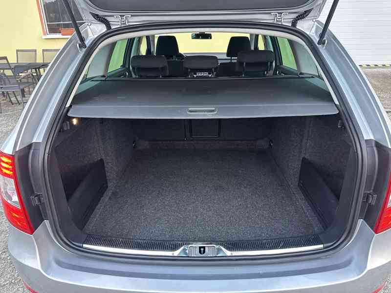 Škoda Superb 2.0 TDi 1MAJ/ČR/DPH/Výhřev - foto 15