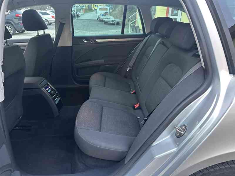 Škoda Superb 2.0 TDi 1MAJ/ČR/DPH/Výhřev - foto 12