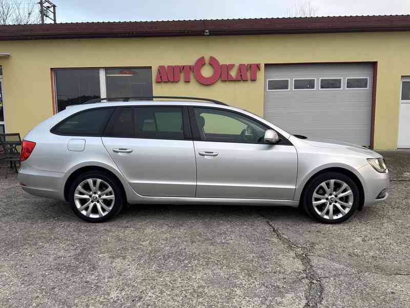 Škoda Superb 2.0 TDi 1MAJ/ČR/DPH/Výhřev - foto 2