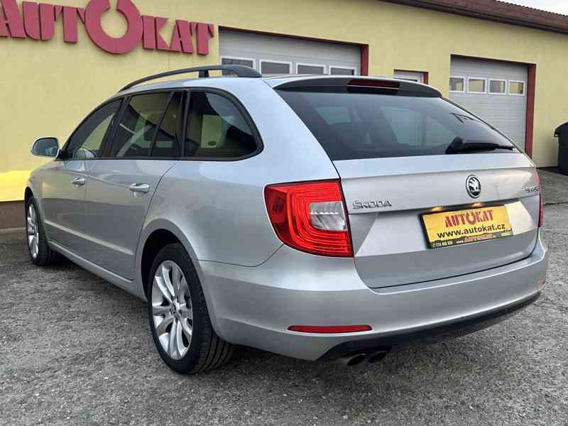Škoda Superb 2.0 TDi 1MAJ/ČR/DPH/Výhřev - foto 5
