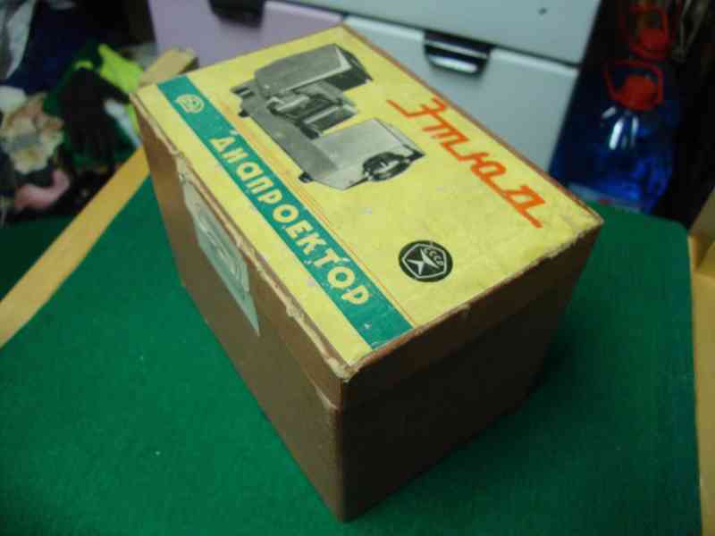 Retro diaprojektor ETJUD MADE IN USSR pěkný stav v krabičce - foto 4