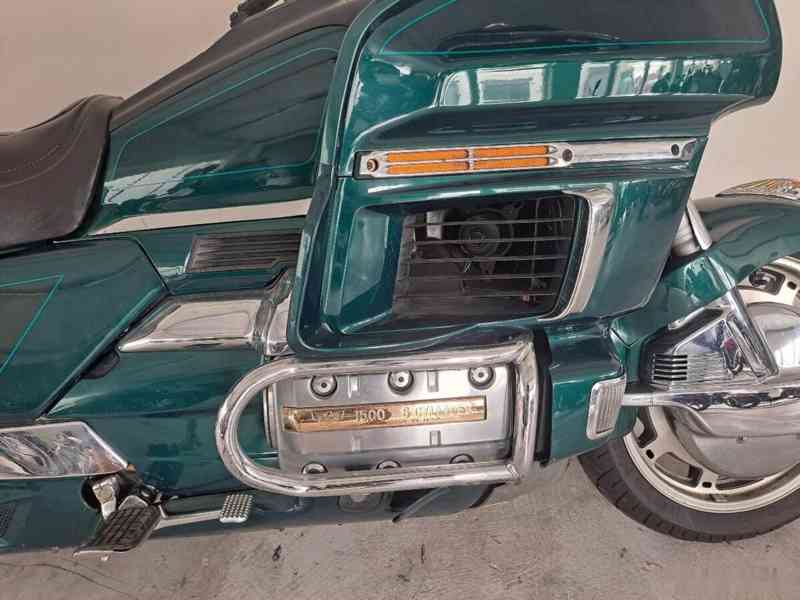 Honda GL 1500 Goldwing SE - foto 15
