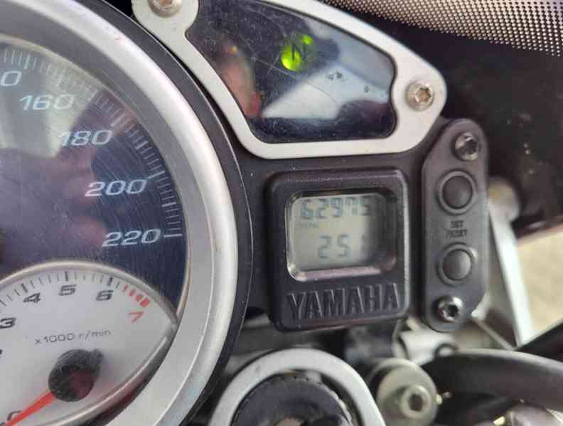 Motocykl Yamaha BT 1100 Bulldog - foto 8