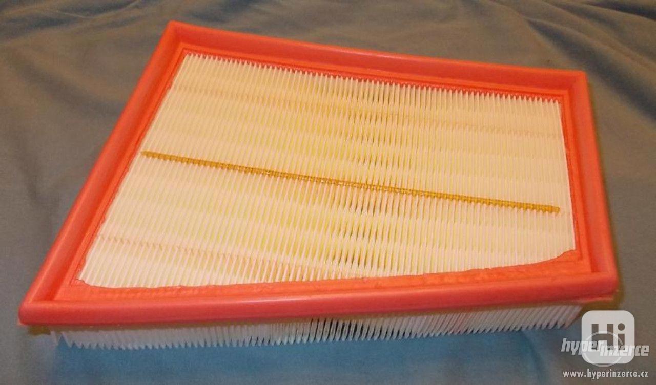 Vzduchový filtr – RENAULT Mégane 2 , Scénic 2 - foto 1