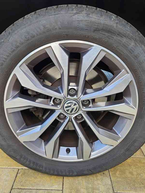 Volkswagen Passat 2,0 TDI, 110kw, DSG - foto 5