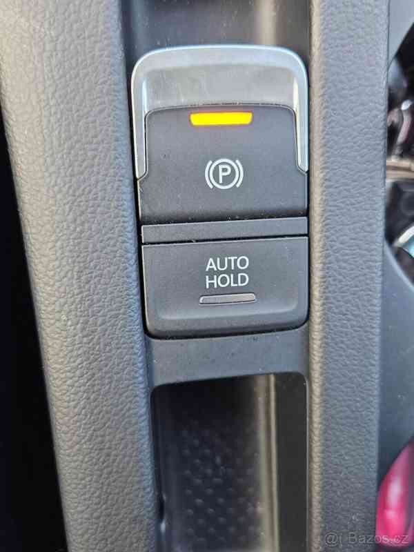 Volkswagen Passat 2,0 TDI, 110kw, DSG - foto 7