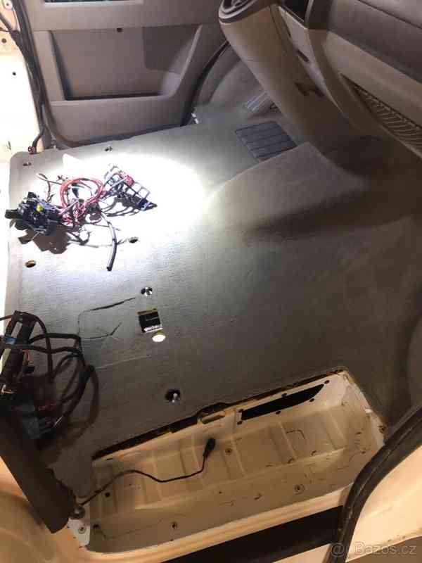 Volkswagen Transporter 2,0   T5 4motion Camper - foto 15