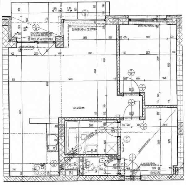 Elegantní byt 2+kk s balkonem, garážovým stáním a sklepem - foto 8