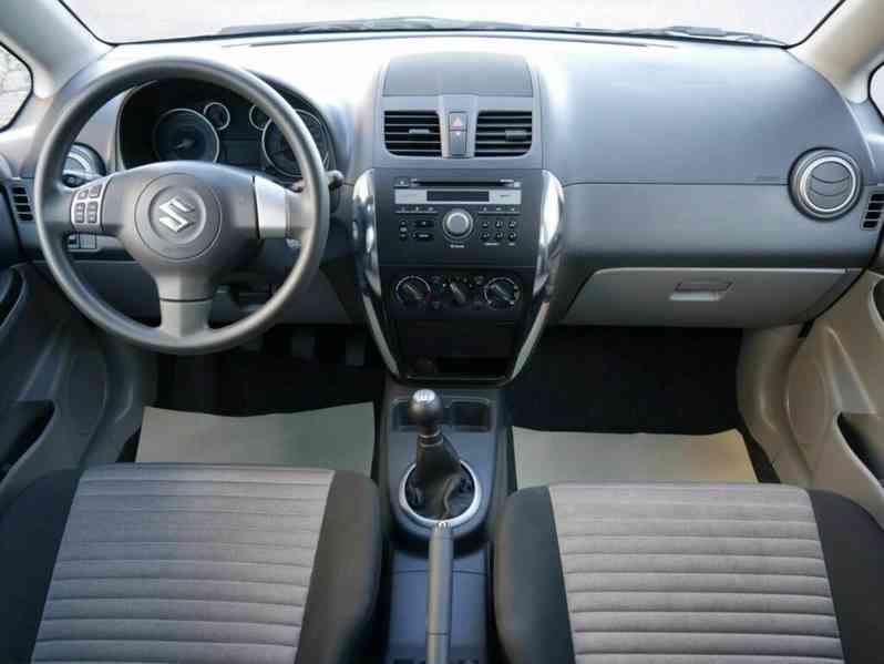 Suzuki SX4 1.6 GLX 4x4 benzín - foto 8