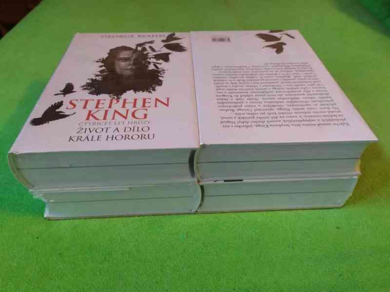 Stephen King, Čtyřicet let hrůzy – Život a dílo krále hororu - foto 2