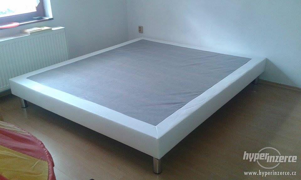 Ihned k odběru nová nepoužitá postel dvoulůžko+rošt+matrace - foto 2