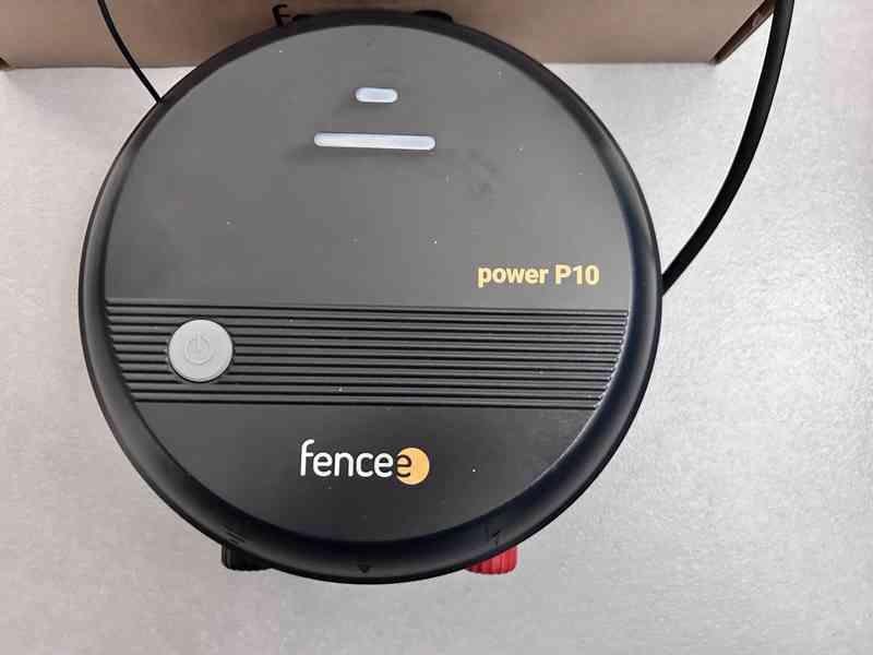 Zdroj pro elektrický ohradník Fencee power P10 - do 8 km - foto 2
