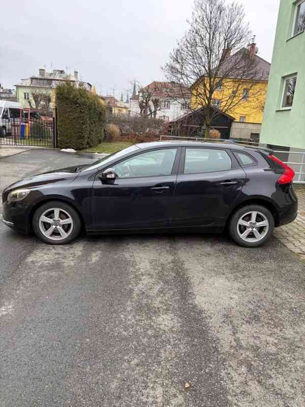 Volvo V40 1,6   Prodám - foto 2